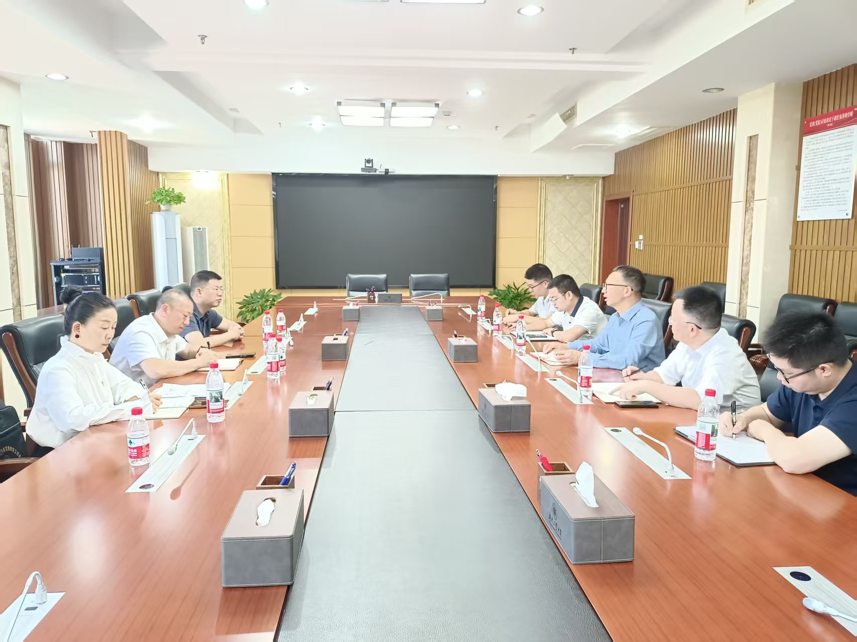 深化医工融合 共促创新发展 | 湖南工业大学老年医学医工融合研究院工作会议顺利召开